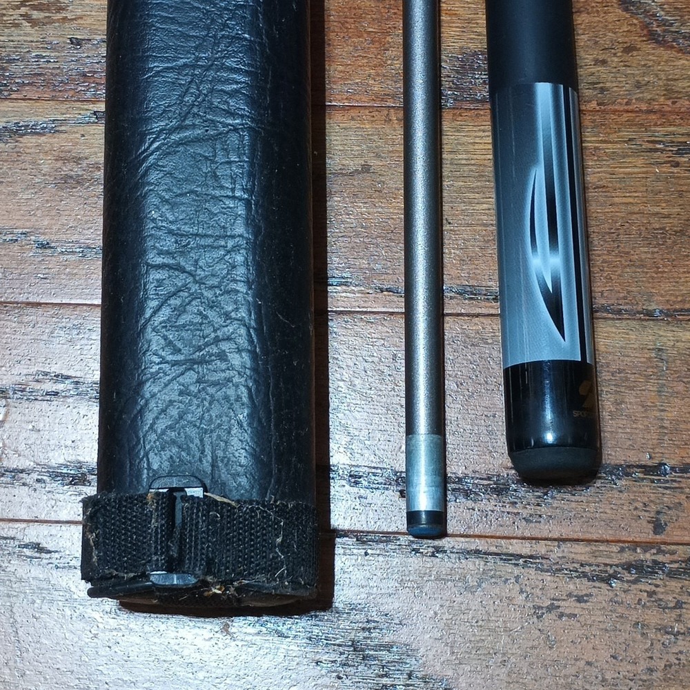 Sportscraft Fiberglass Pool Cue 58" Inches With Case - Picture 3 of 4